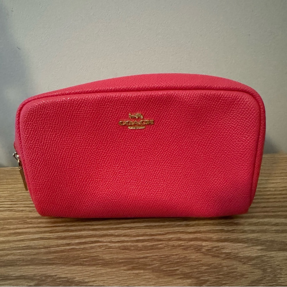 Coach Pink Pouch/Make-up Bag - Picture 5 of 5